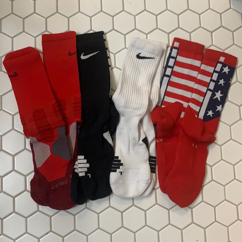 Nike Elite basketball socks EUC + GUC